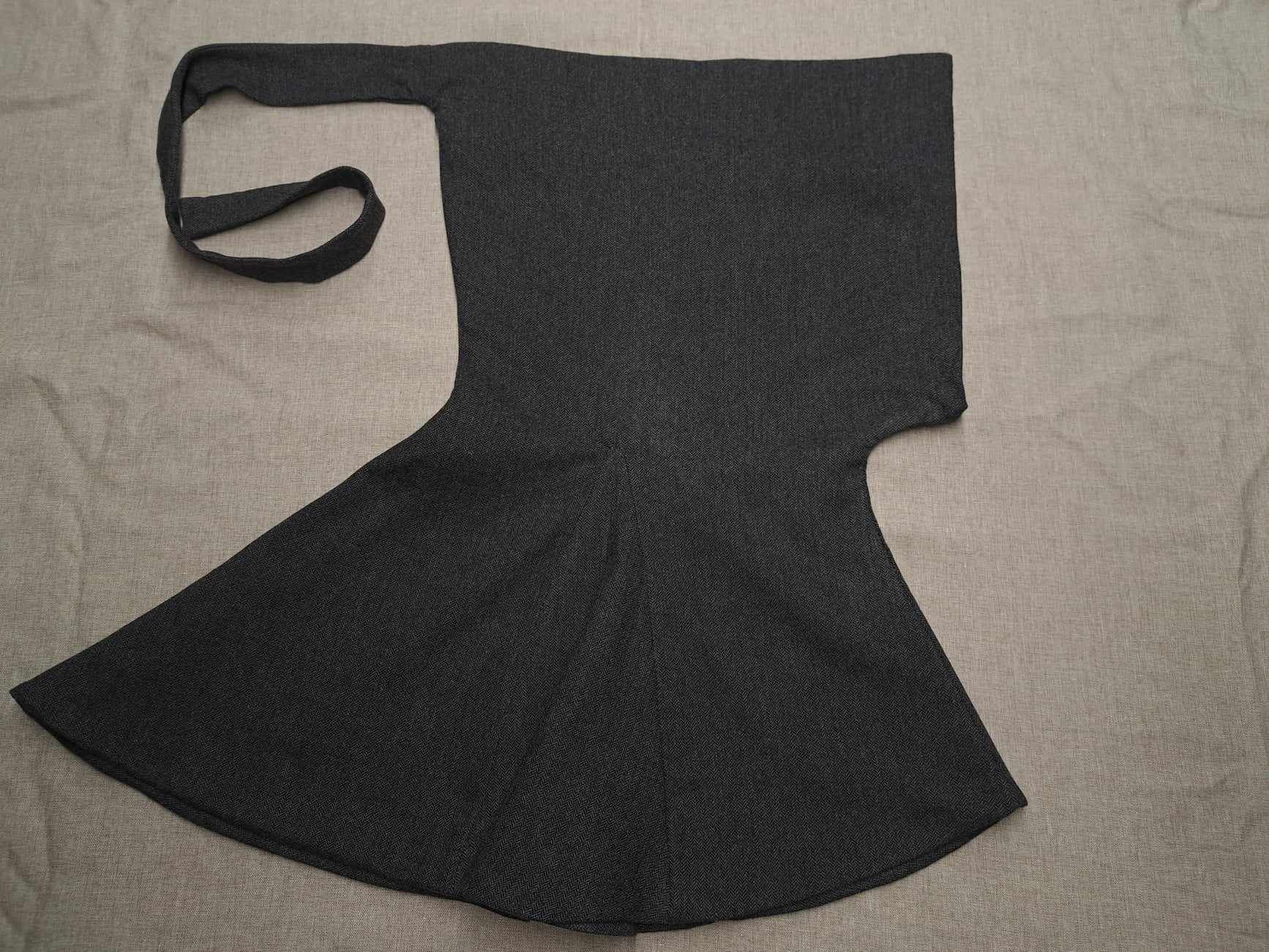 Woolen hood- grey - Image 2