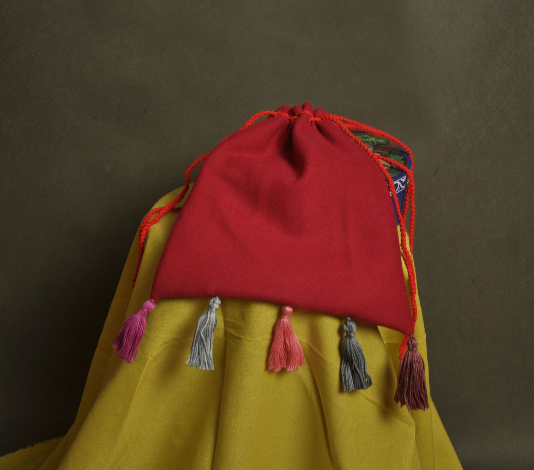 Jałmużniczka wełniana - różowa